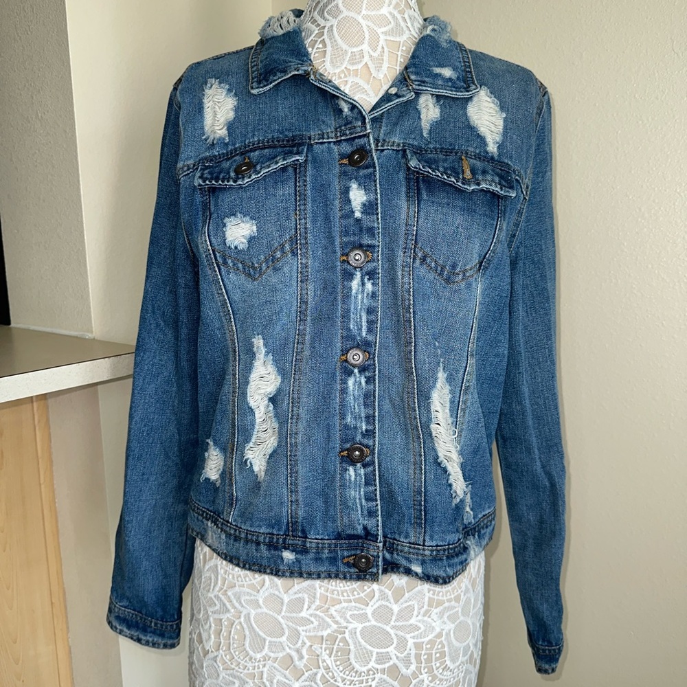 EUC XL Highway Jeans distressed denim jacket.